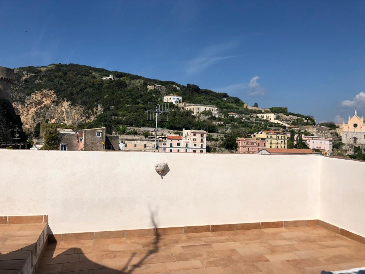 Il Vecchio E Il Mare Bed & Breakfast กาเอตา ภายนอก รูปภาพ